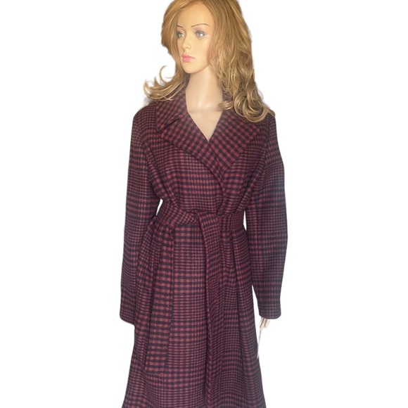 ANNE KLEIN Wool Blend wrap
Belted Notch Collar Coat size 12 - Picture 4 of 16